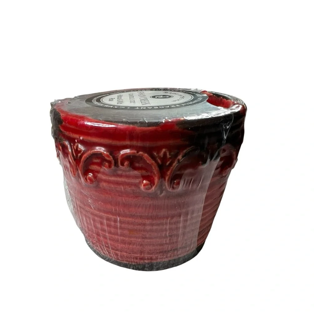New - Swan Creek Soy Bean Wax Candle Hibiscus & Wild Rose Scent 9 0z